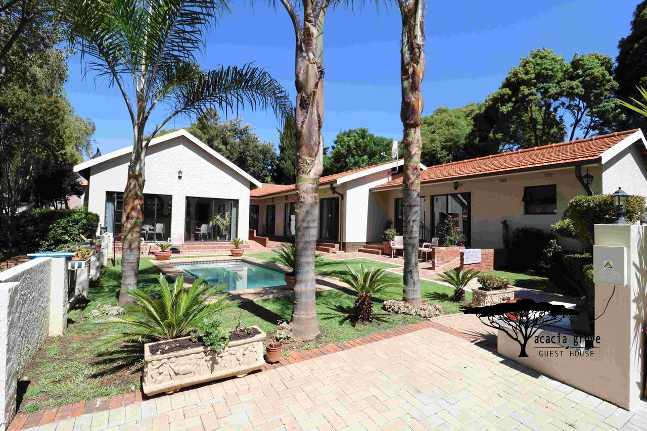 Acacia Grove Guest House Johannesburg Buitenkant foto